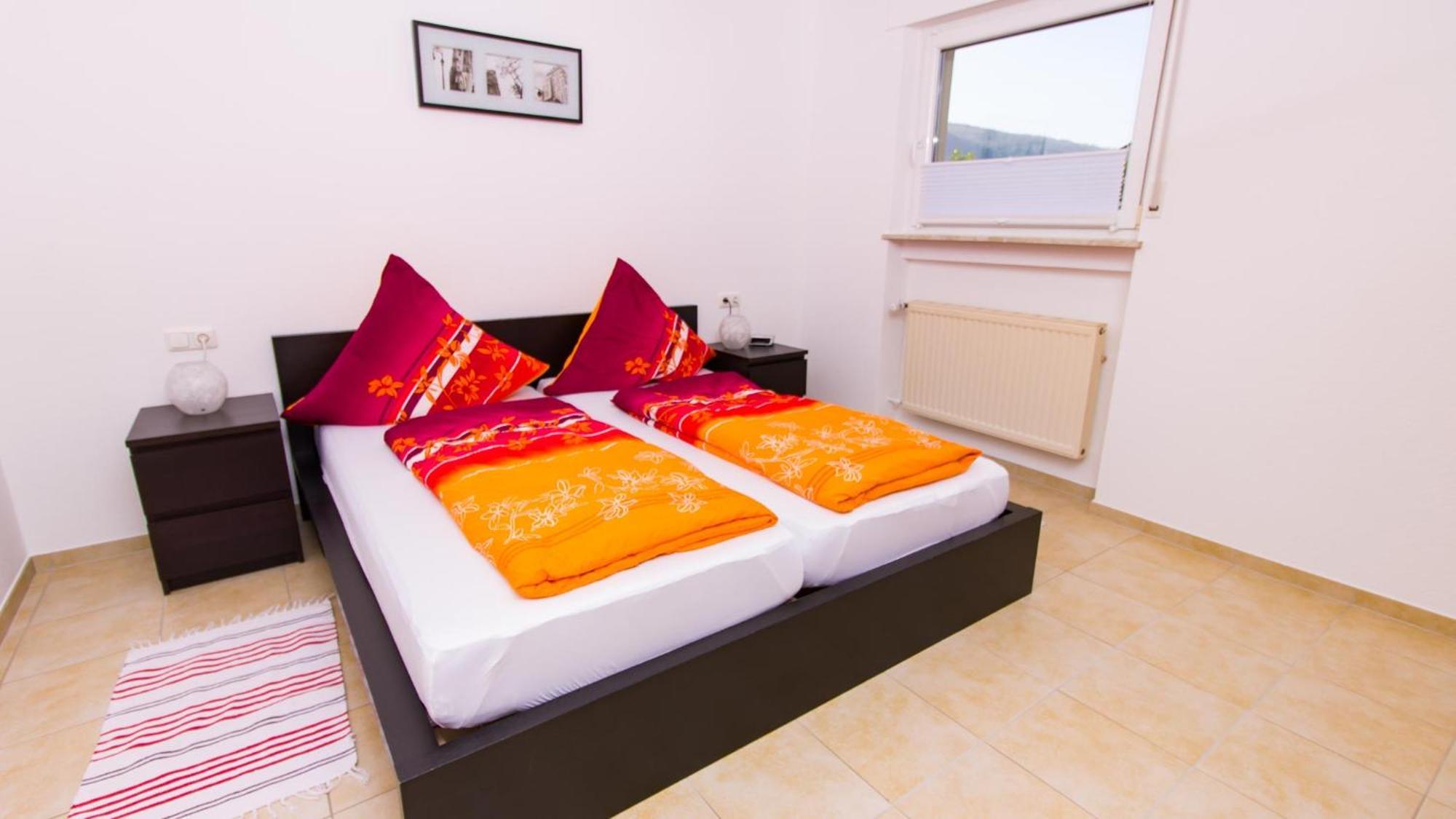 Weingut Roth Apartment Kindel Bagian luar foto
